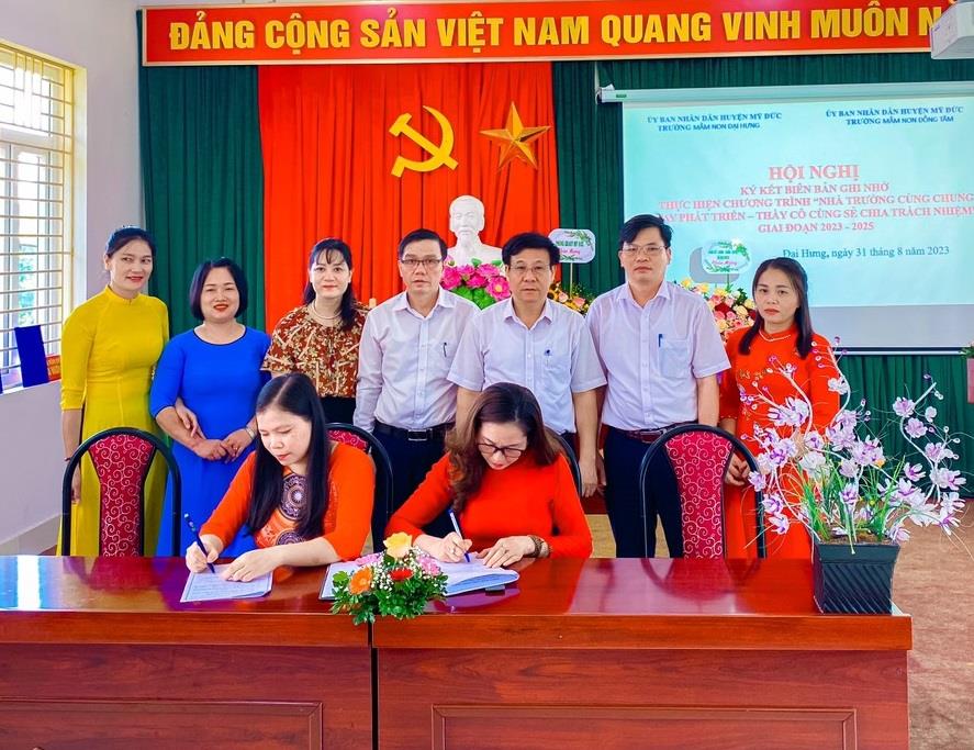 Abum ảnh đẹp năm học 2023-2024