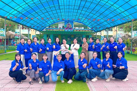 TRƯỜNG MẦM NON ĐẠI HƯNG TỔ CHỨC LỄ MÍT TINH KỶ NIỆM 95 NĂM NGÀY THÀNH LẬP ĐOÀN TNCS HỒ CHÍ MINH